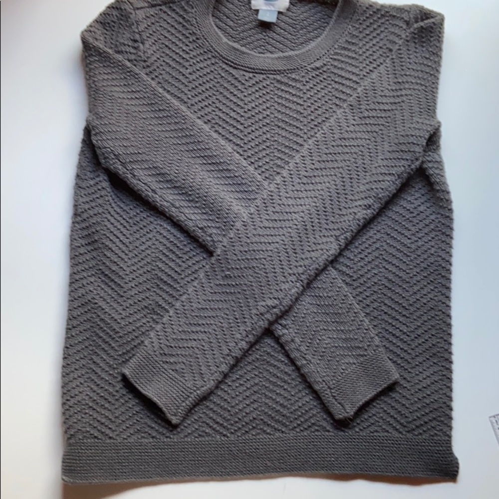 Grey sweater